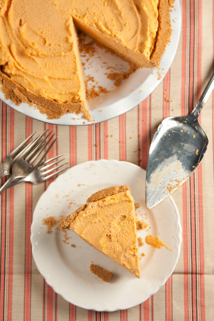 Pumpkin Pie Ice Cream Pie