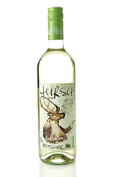 httpswww.saveur.comsitessaveur.comfilesimport2011images2011-127-SAV144-25-GreenWines-4-400&#215;600.jpg