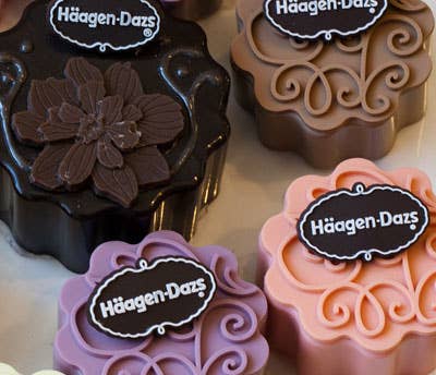 Haagen Dazs' chocolate-covered ice cream mooncakes