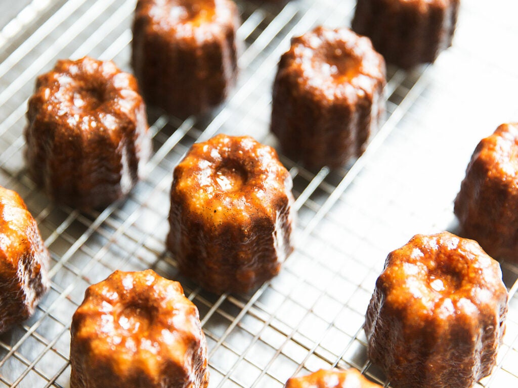 Canelés de Bordeaux