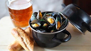 Small Towns, Great Seafood: Where to Feast on Mussels Along England's Norfolk Coast