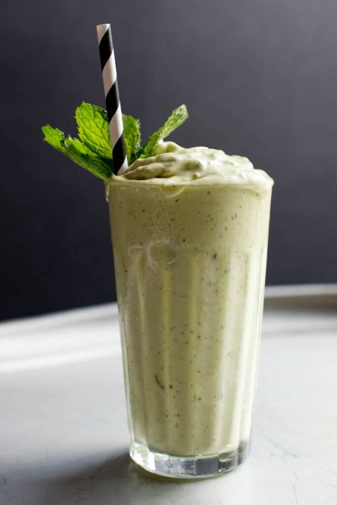 Avocado-Mint Shake