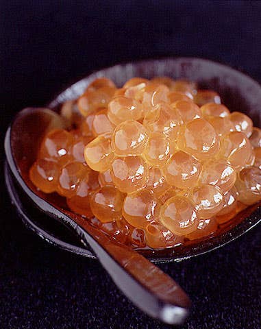 httpswww.saveur.comsitessaveur.comfilesimport2009images2009-02634-24_caviar-salmon_roe_480.jpg
