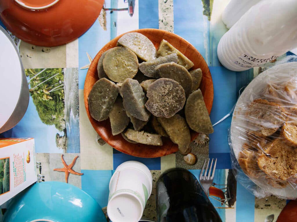 platter of taro ready to be served