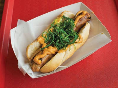 httpswww.saveur.comsitessaveur.comfilesimport2010images2010-02634-126_hot_dog_4_400.jpg