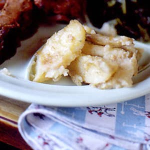 Smother-Fried Garlic Potatoes