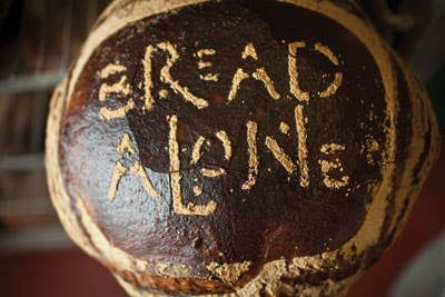 httpswww.saveur.comsitessaveur.comfilesimport2012images2012-047-SAV147-Loaves19-400&#215;600.jpg