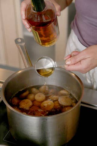 httpswww.saveur.comsitessaveur.comfilesimport2008images2008-07634-preserving_figs_3_480.jpg