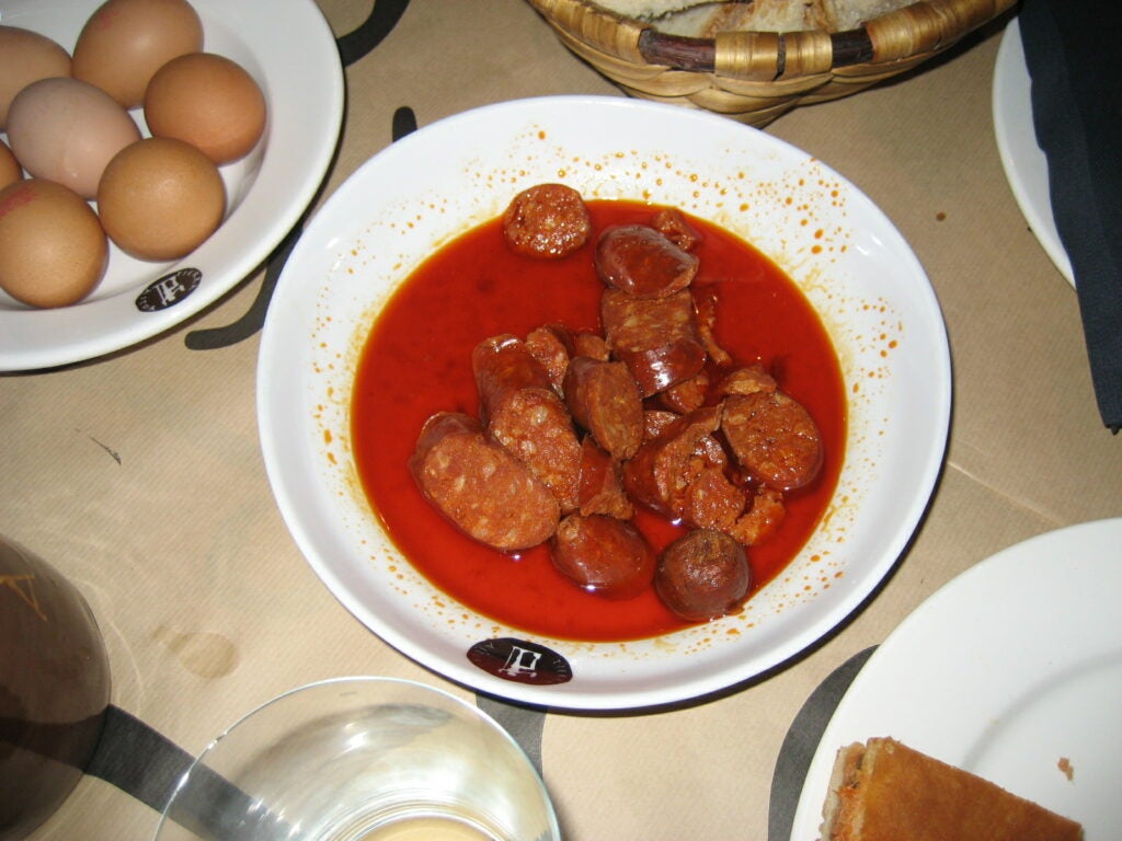 Chorizo a la sidra