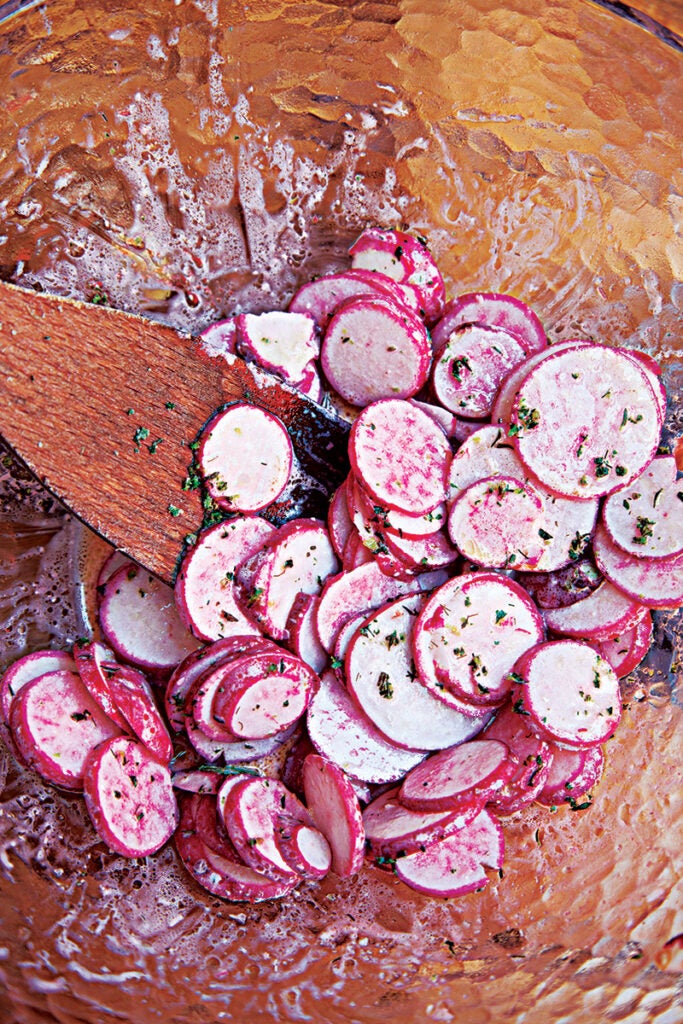 Croatian Radish Salad (Salata od Rotkvica)