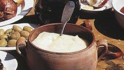 Aïoli (Garlic Mayonnaise)