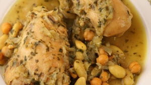 Moroccan Chicken Stew with Almonds and Chickpeas (Djej Kdra Touimiya)