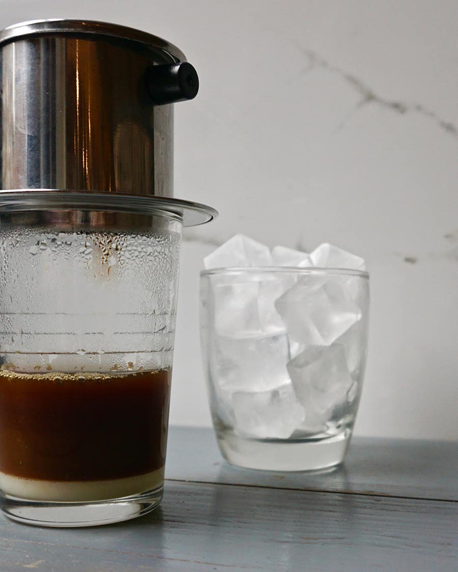 Vietnamese Iced Coffee (Ca Phe Sua Da) Vietnamese Iced Coffee (Ca Phe Sua Da)