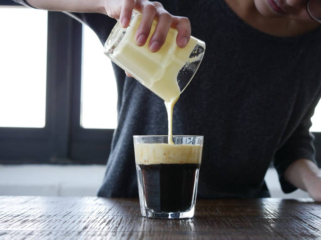 Vietnamese Iced Coffee (Ca Phe Sua Da)