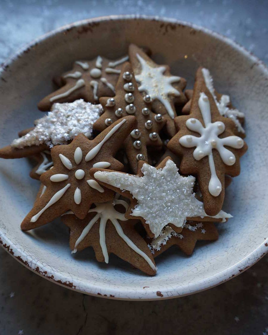 Spiced Gingerbread Cookies with Royal Icing