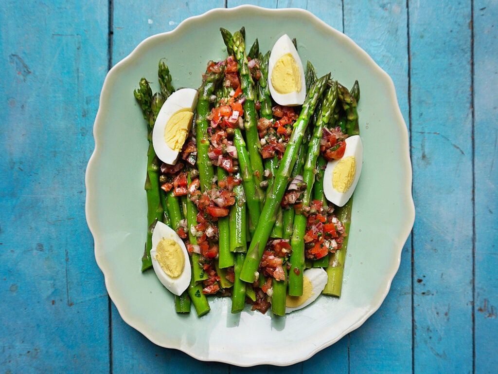 Catalan Asparagus Vinagrette (Espàrrecs Amb Vinagreta)
