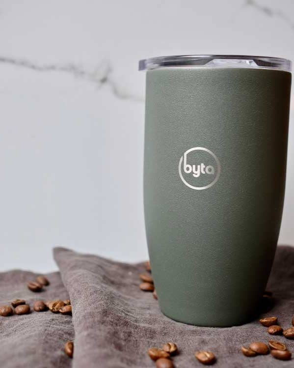 Our Guide to the Most Stylish and Functional Travel Mugs