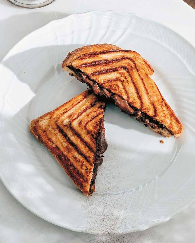 You Are Allowed to Eat This Chocolate Sandwich Because It’s Italian