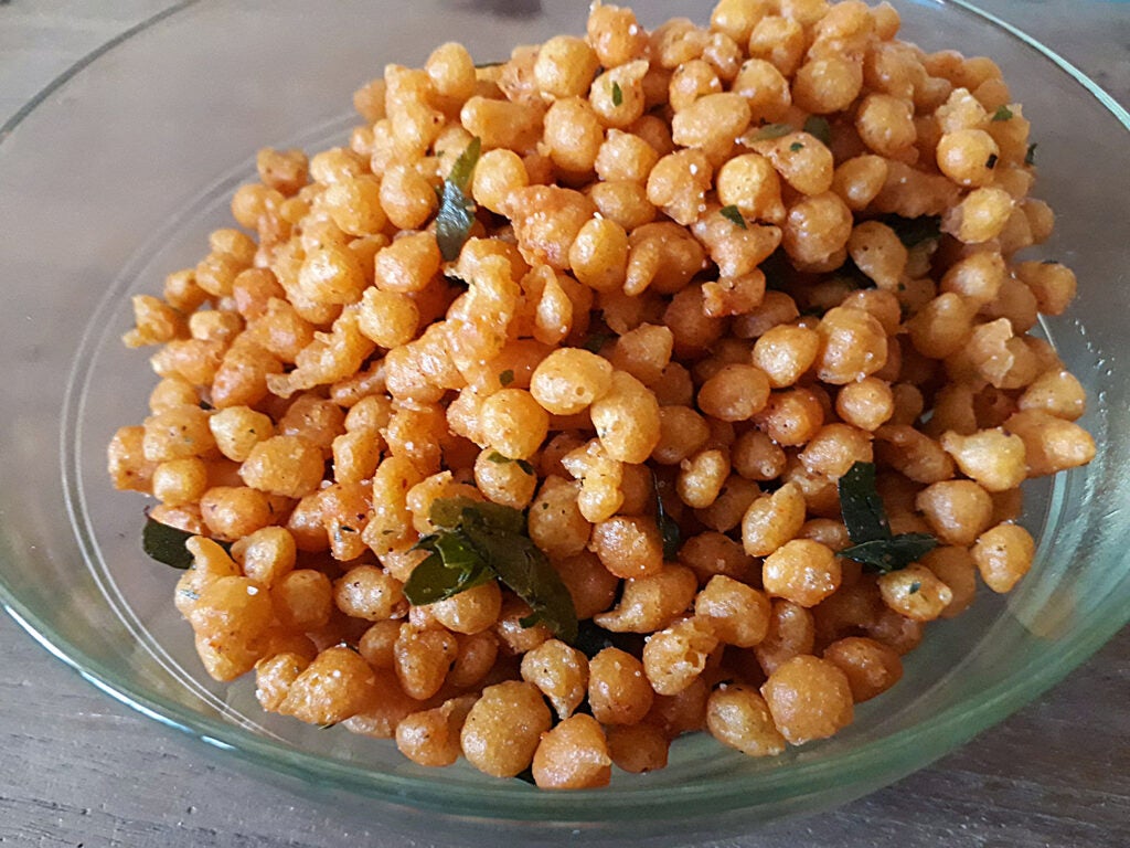 Boondi in bowl.