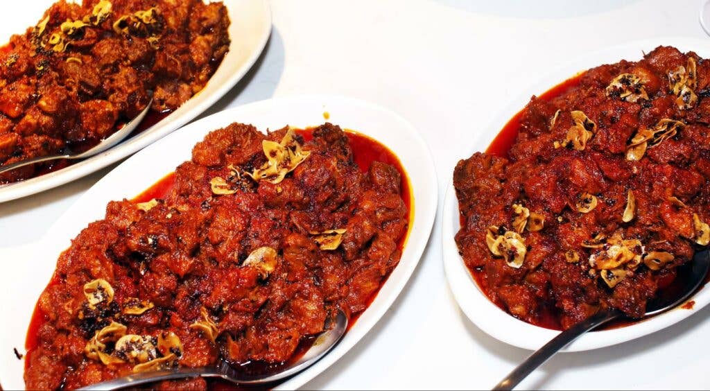 pork vindaloo dish