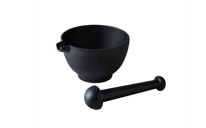 Best Mortar And Pestles Large Capacity Frieling Cast Iron Mortar And Pestle Saveur
