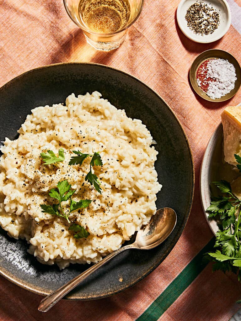 Plenty of freshly cracked black pepper is a must for the pepe portion of this dish.