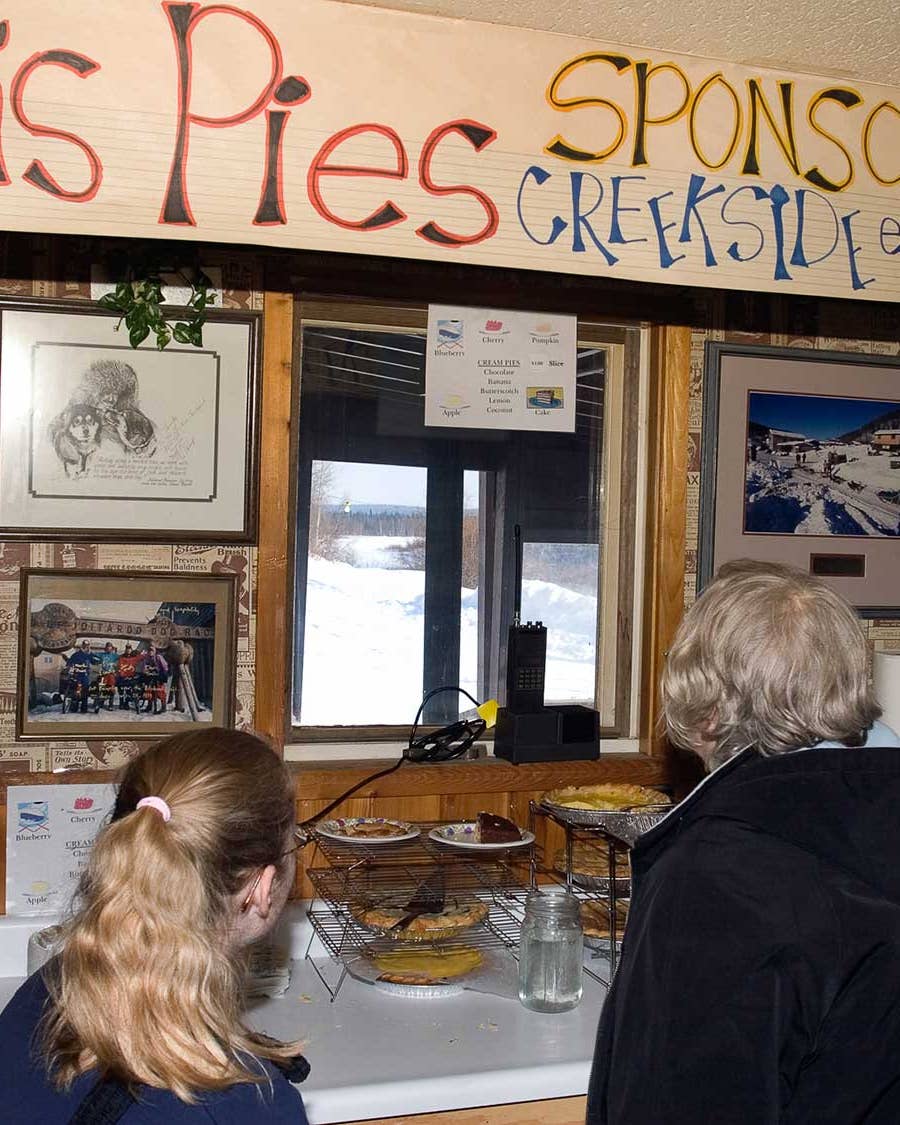 Pies and Alaskan Hospitality Along the Iditarod Trail