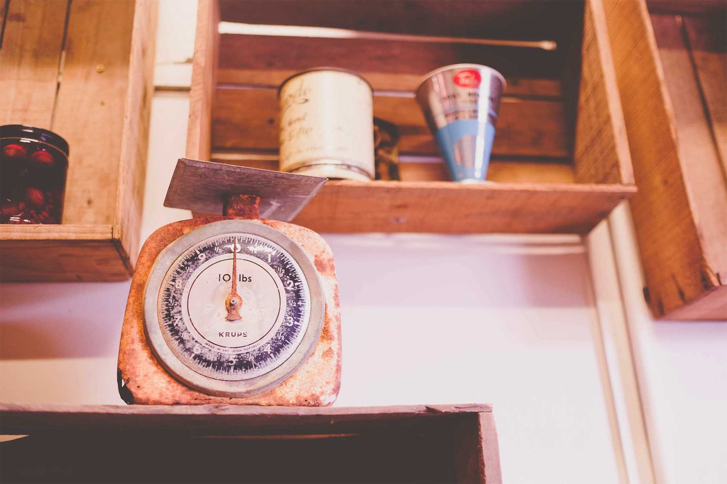 Antique kitchen scale