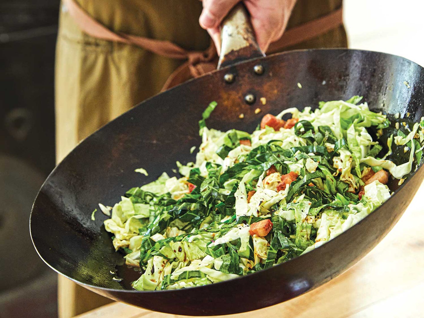 Stir-Fried Cabbage with Bacon
