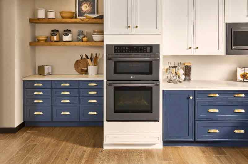 An oven with the actual power of four different oven types.