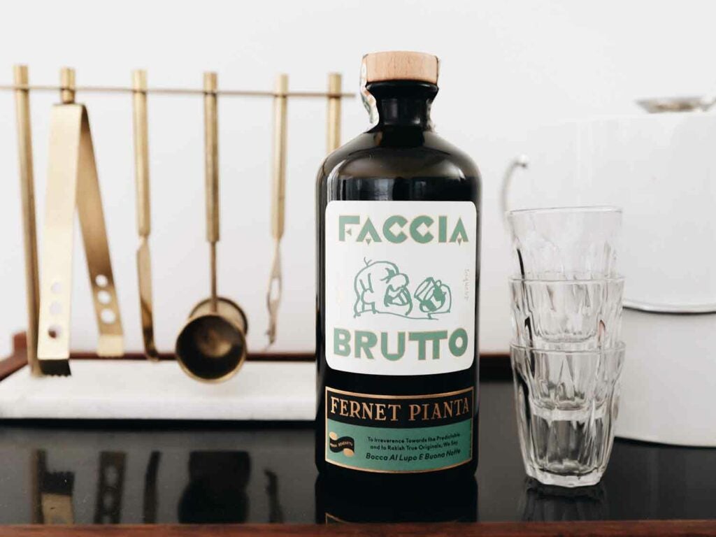 Faccia Brutto Fernet Pianta