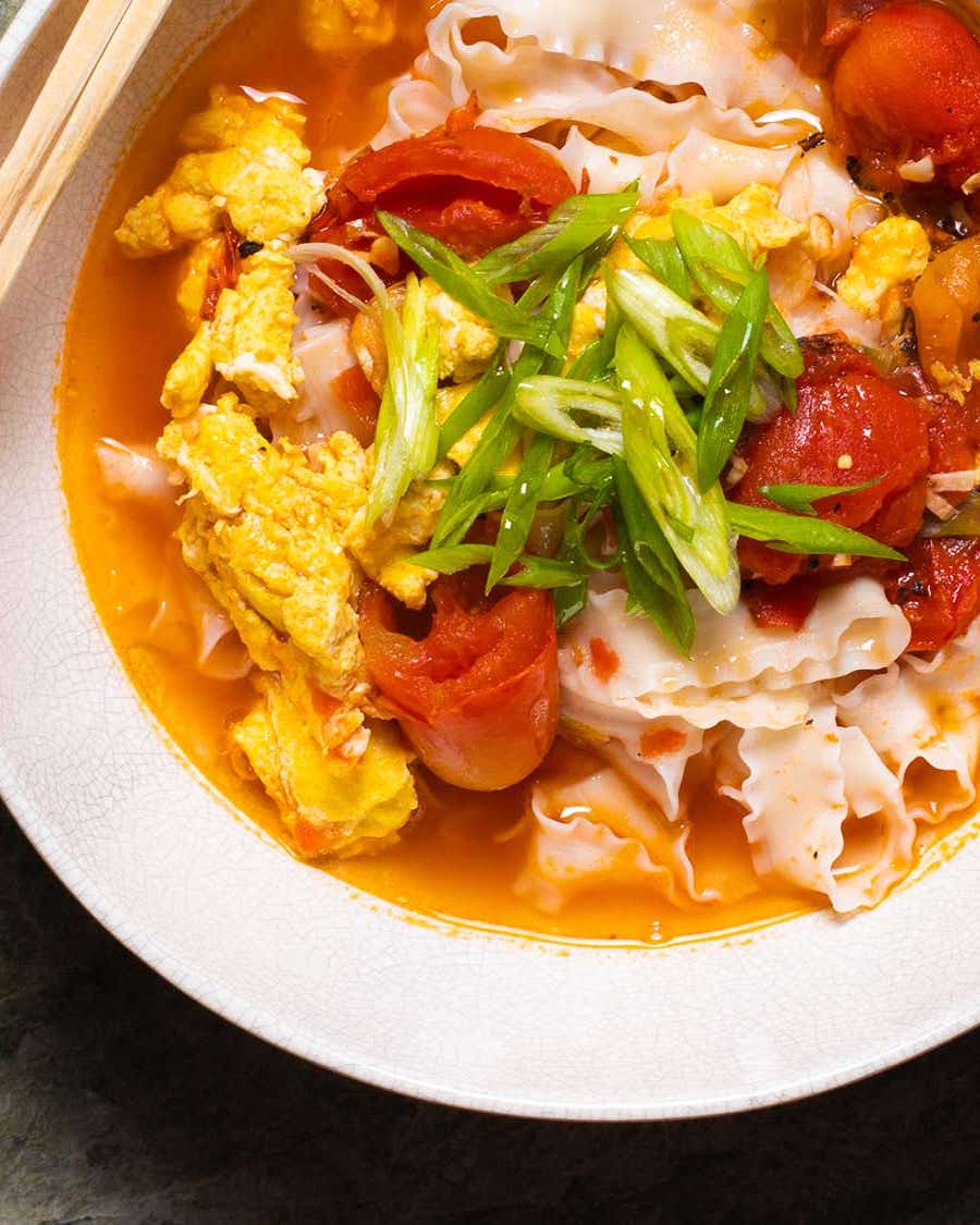 Taiwanese-Style Tomato and Egg Noodles Taiwanese-Style Tomato and Egg Noodles