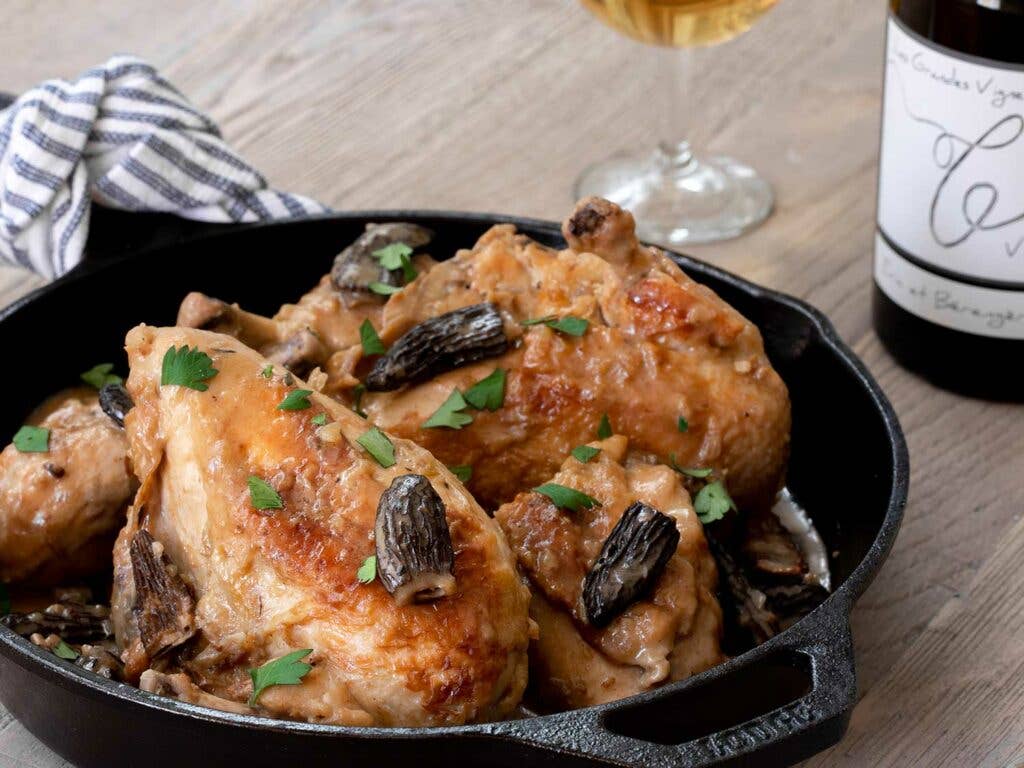 Poulet au Vin Jaune de Jura (Creamy Braised Chicken with Jura Wine and Morels)