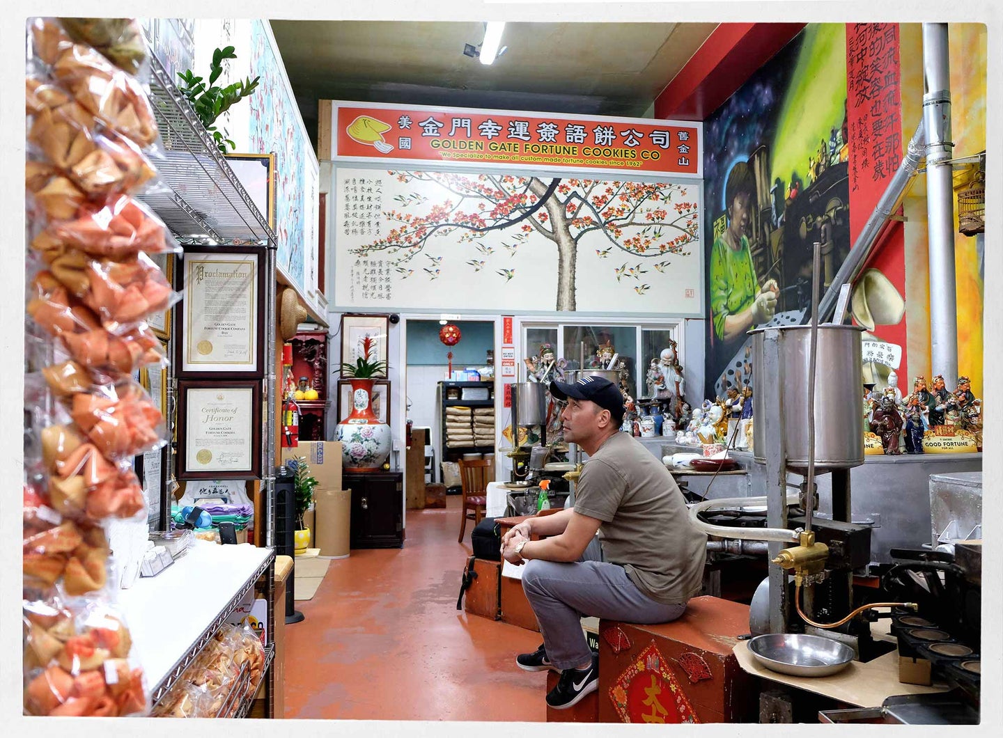 The Golden Gate Fortune Cookie Factory lies on one-block-long Ross Alley in San Francisco’s Chinatown.