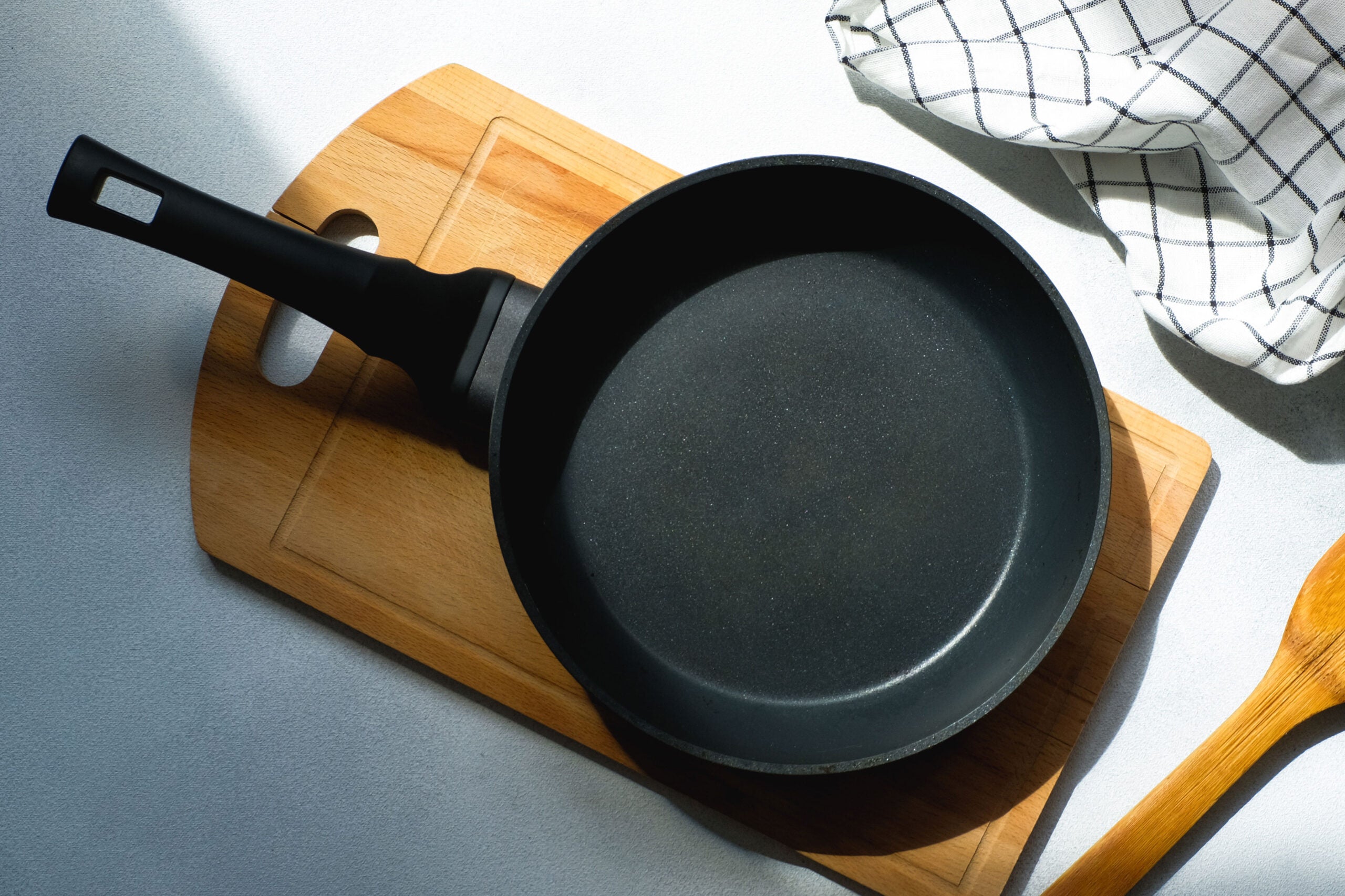 Nonstick Small Frying Pan Skillet 6 Egg Pan Omelet Pan, Non Stick