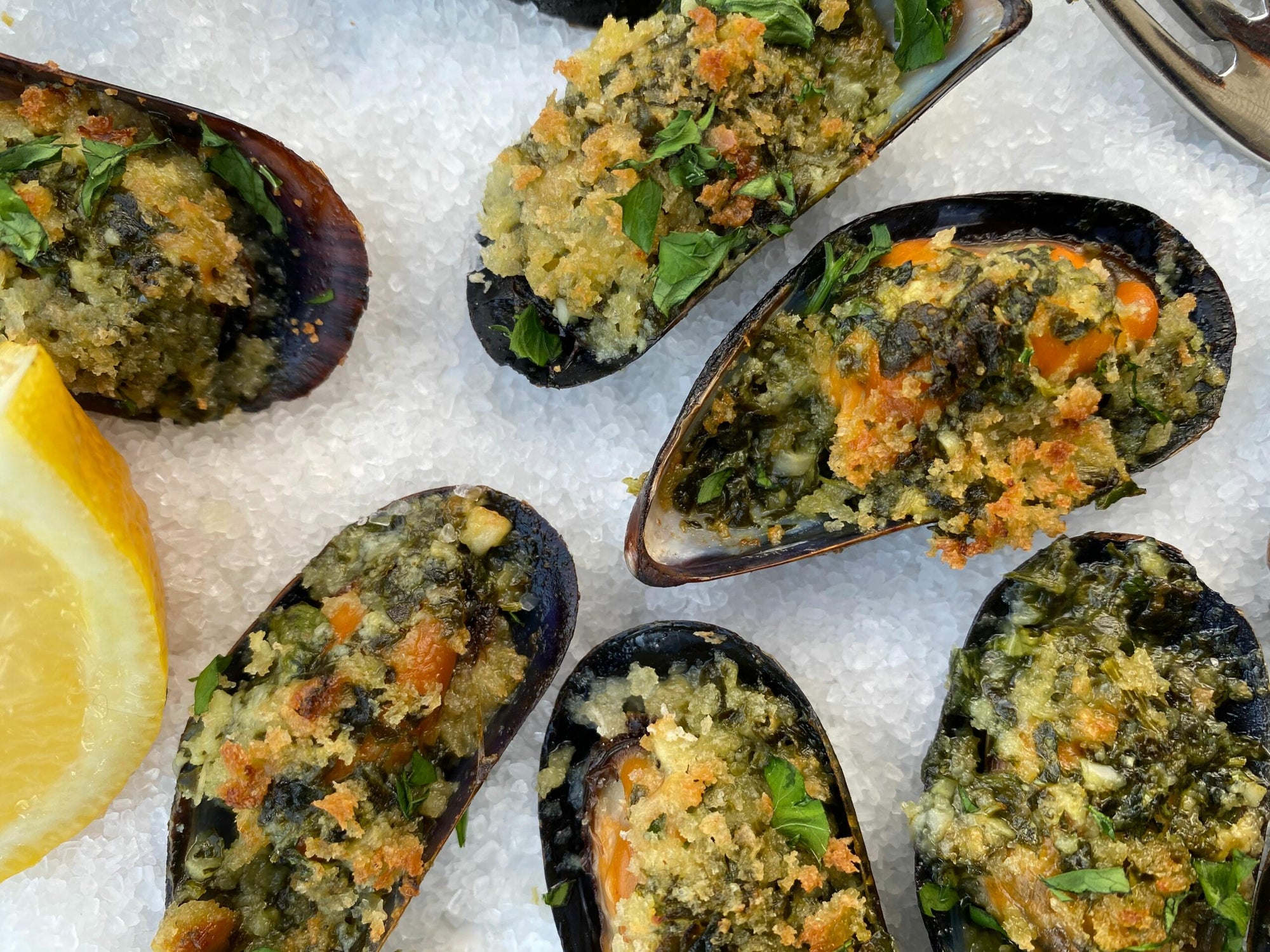 Mussels Rockefeller Saveur