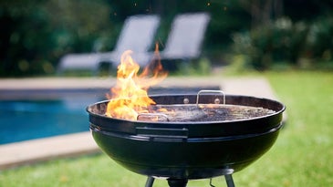 The Best Charcoal Grills for a Smoky Summer of Burgers and Grilled Pizza