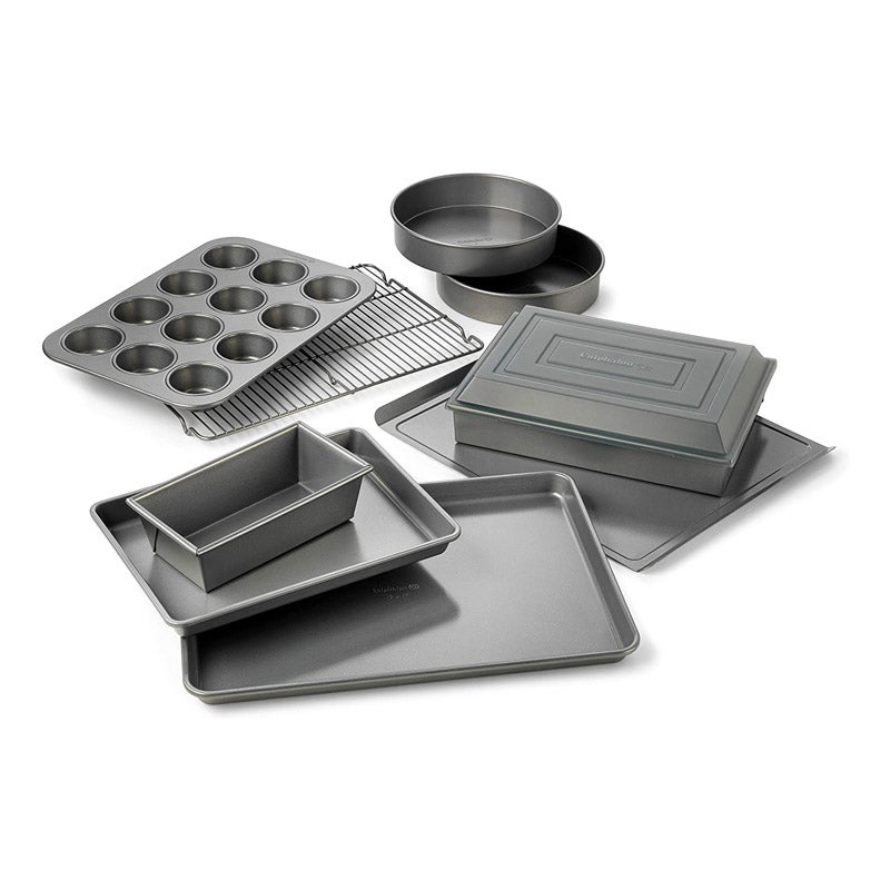 https://www.saveur.com/uploads/2021/06/10/The-Best-Baking-Pans-Option-Calphalon-Nonstick-Bakeware-10-Piece-Set.jpg?auto=webp