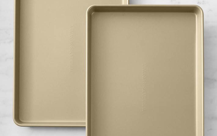 The Best Baking Sheets Option Williams Sonoma Goldtouch Pro Nonstick Sheet Pan