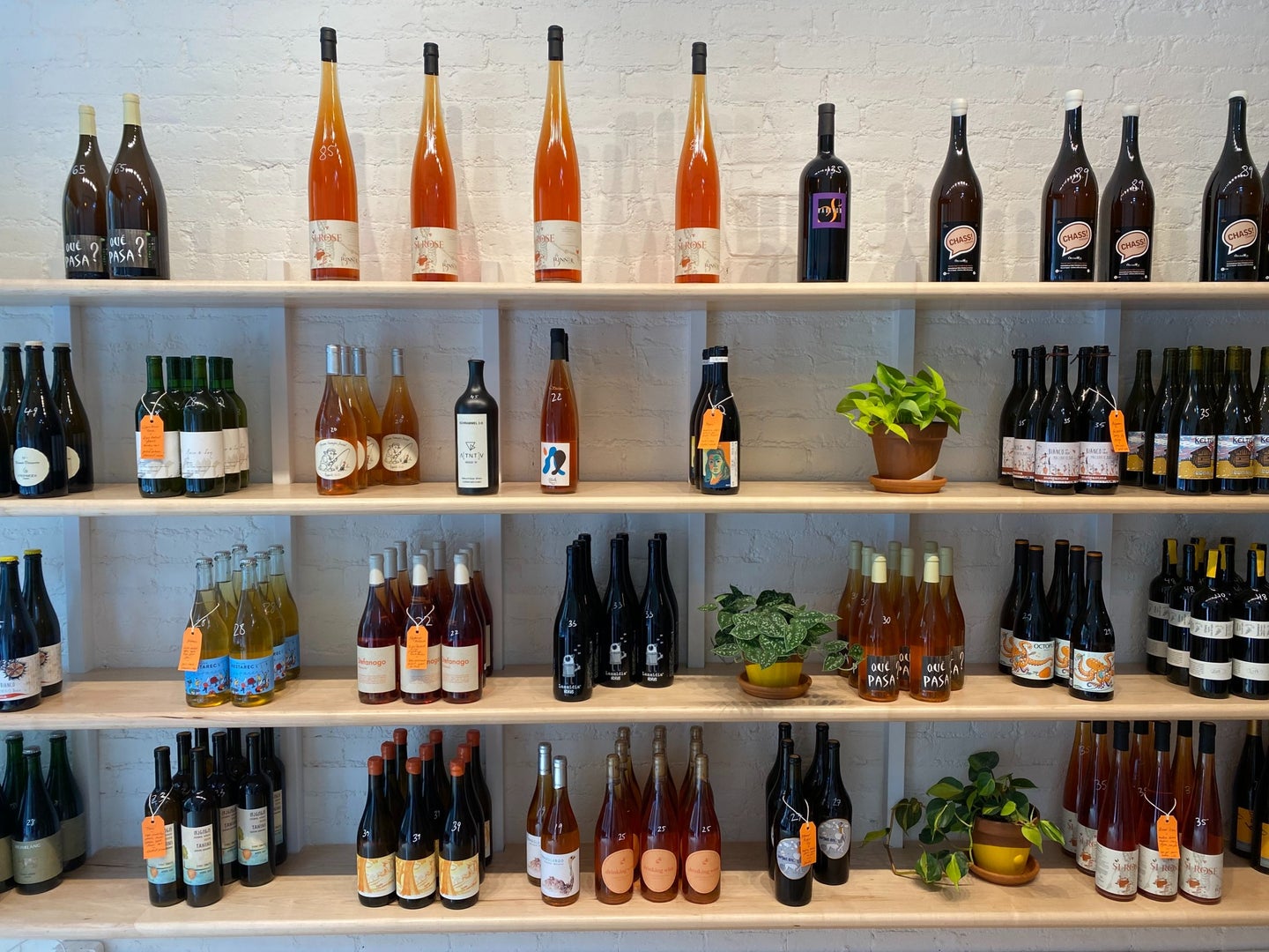 Orange Glou Natural Wine Selection