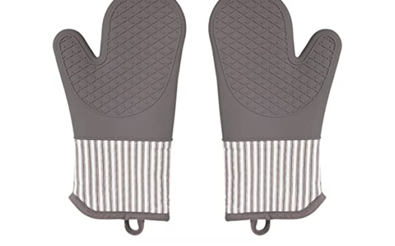 The Best Oven Mitts Option: KAF Home Chefs Oven Mitts