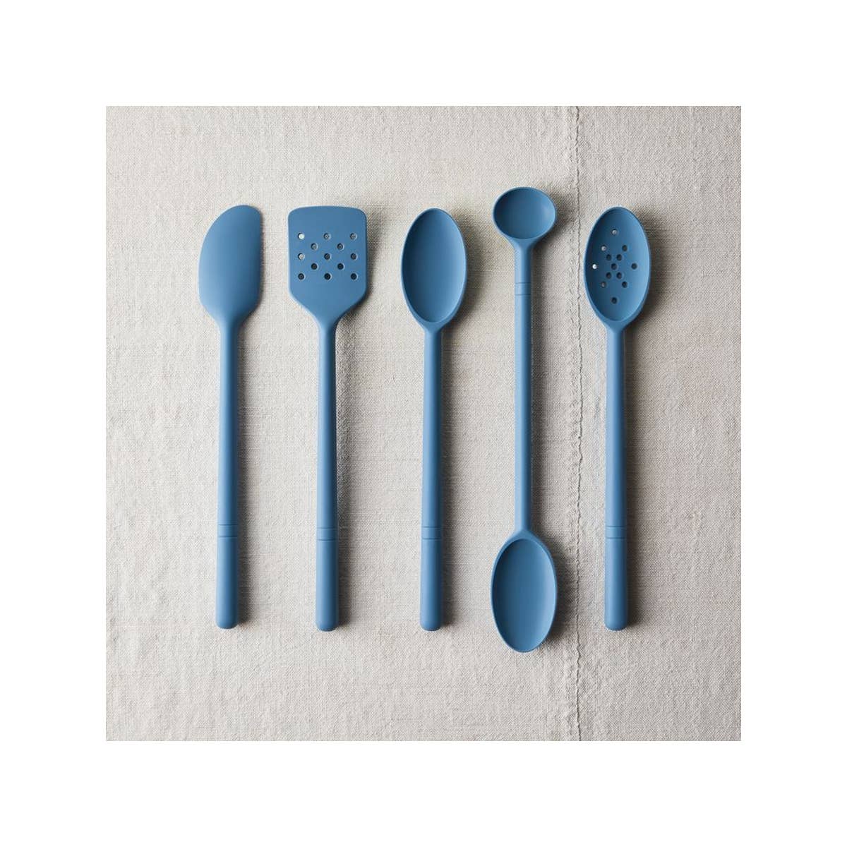 https://www.saveur.com/uploads/2021/10/07/Best-Silicone-Cooking-Utensils-Option_-Five-Two-Silicone-Spoons.jpg?auto=webp&auto=webp&optimize=high&quality=70&width=1440
