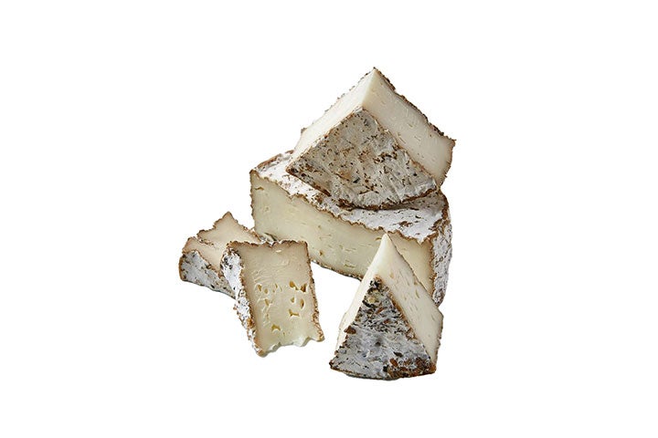 best-cheese-for-charcuterie-truffle-salami-murrays-hudson-flower-saveur