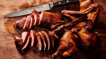 Chefs and Pitmasters Agree: The Best Carving Knives Balance Weight and Comfort