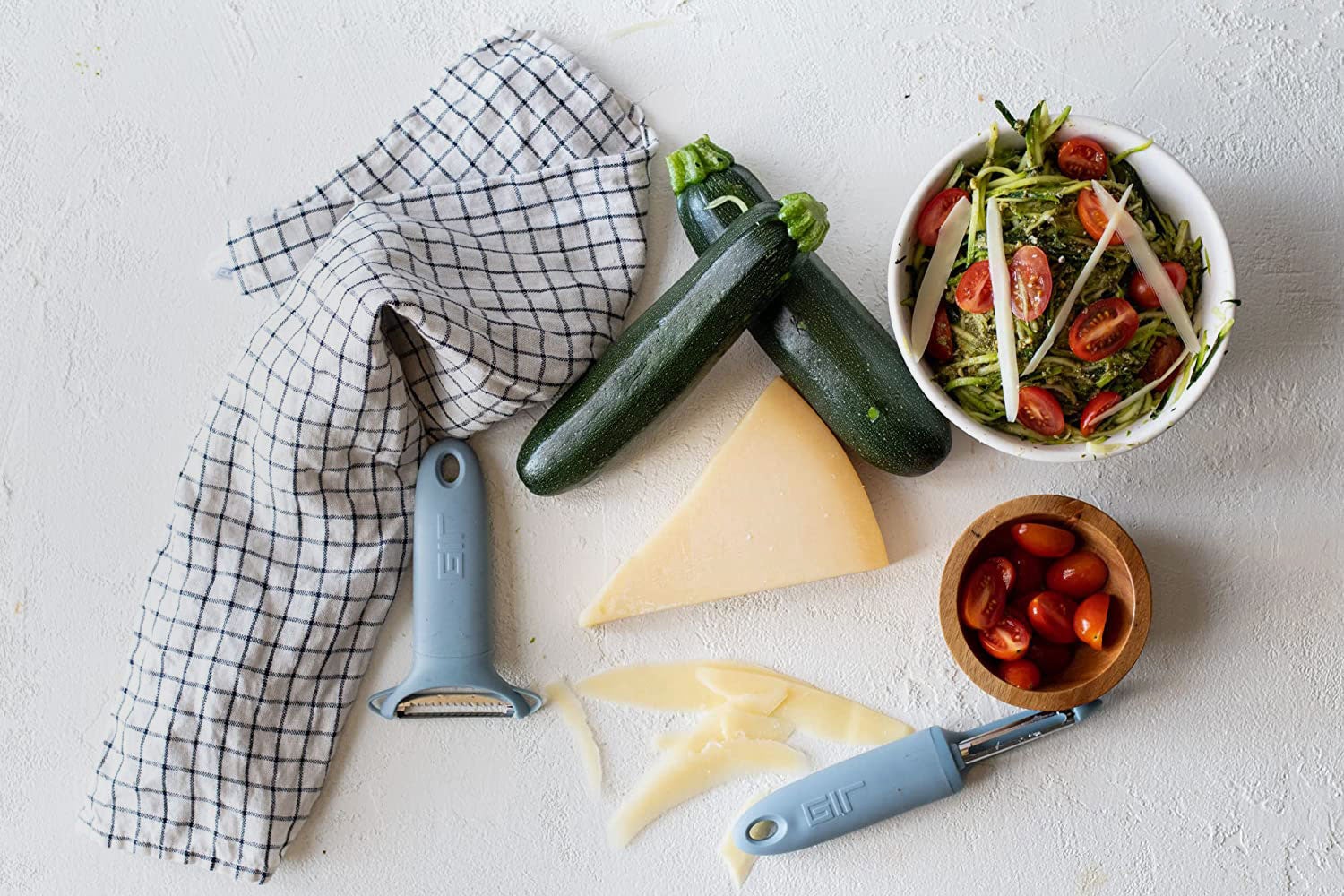 The 7 Best Vegetable Peelers in 2022 Saveur