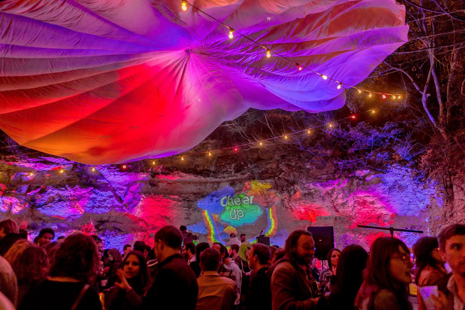 Gay Boston Bars: Best LGBTQ Bars, Clubs, and Parties - Thrillist
