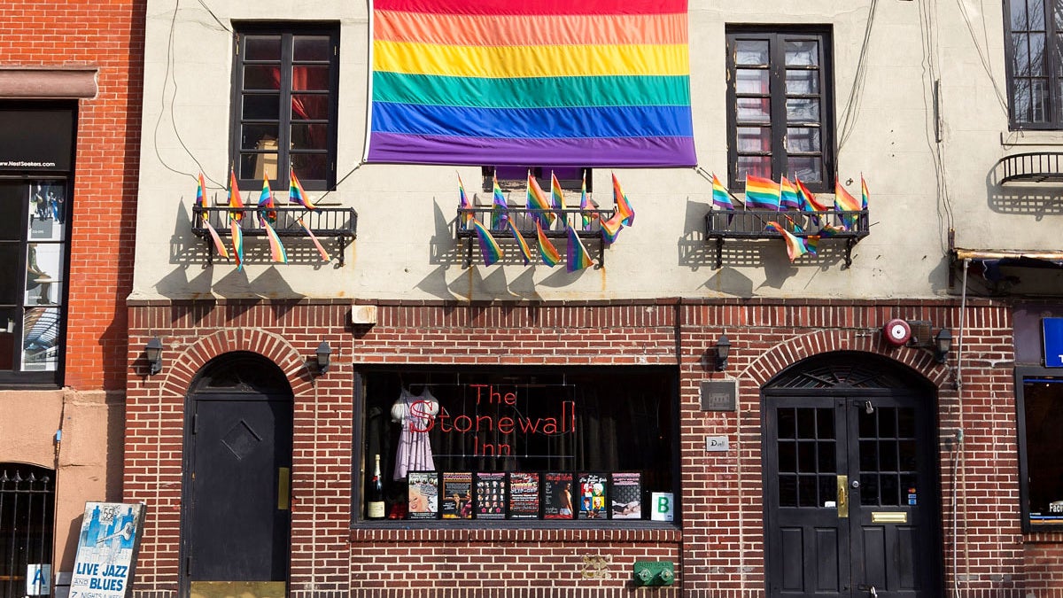 9 Amazing American LGBTQ Bars, Clubs, and Restaurants