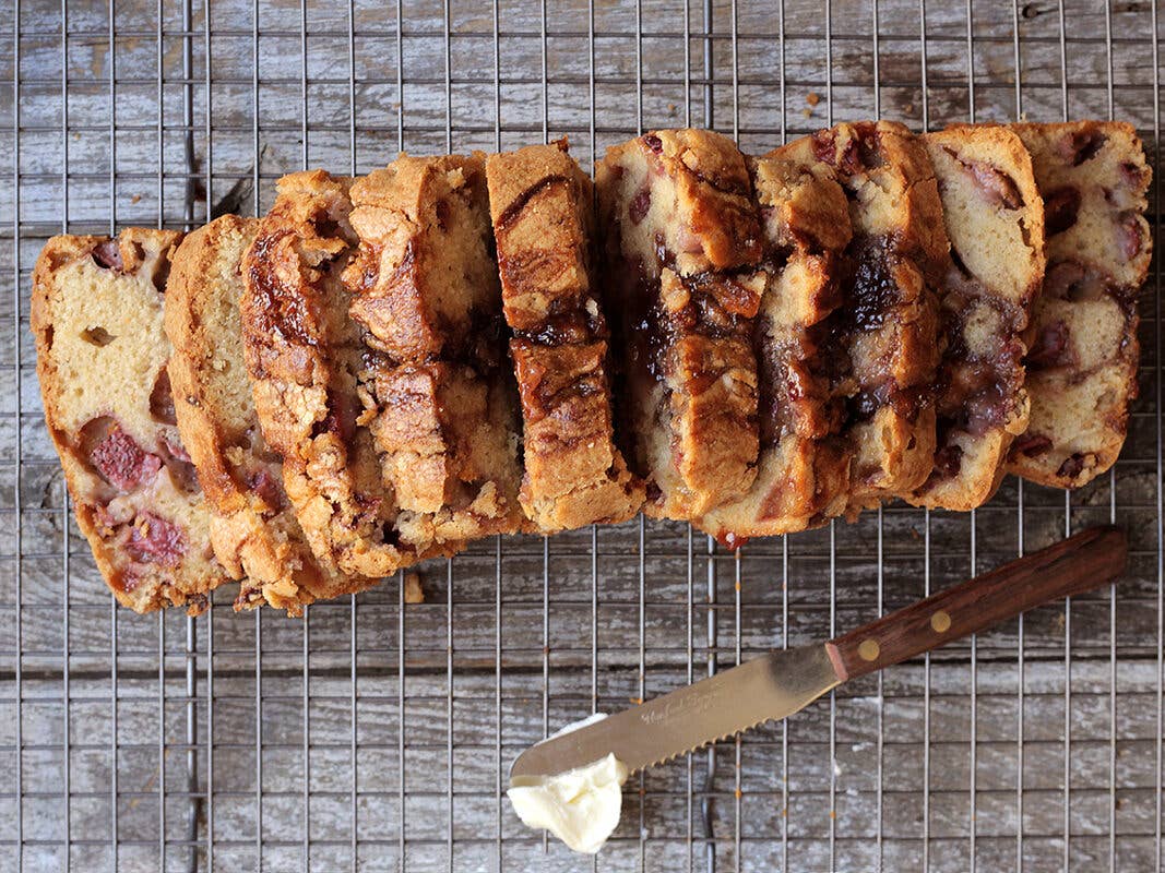 Strawberry Loaf Bread