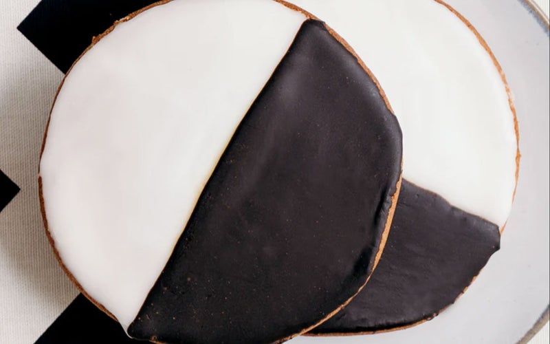 Best Cookie Delivery Services Carnegie Deli Black and White Cookies
