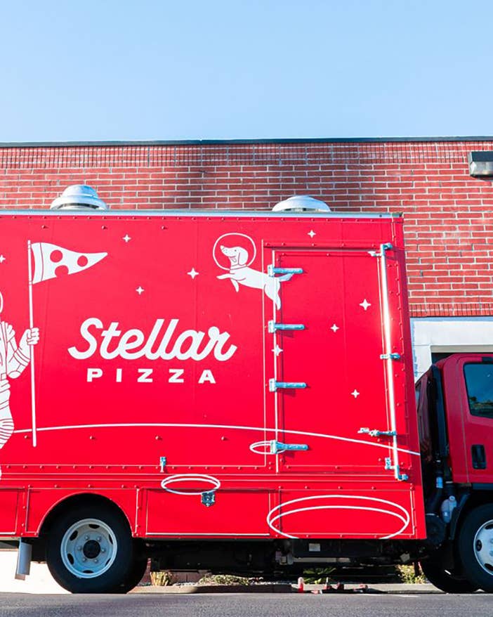 Stellar Pizza Robots Truck